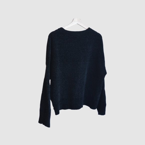 Twik Chenille Sweater – Black, Size L, Soft & Cozy - Picture 3 of 3